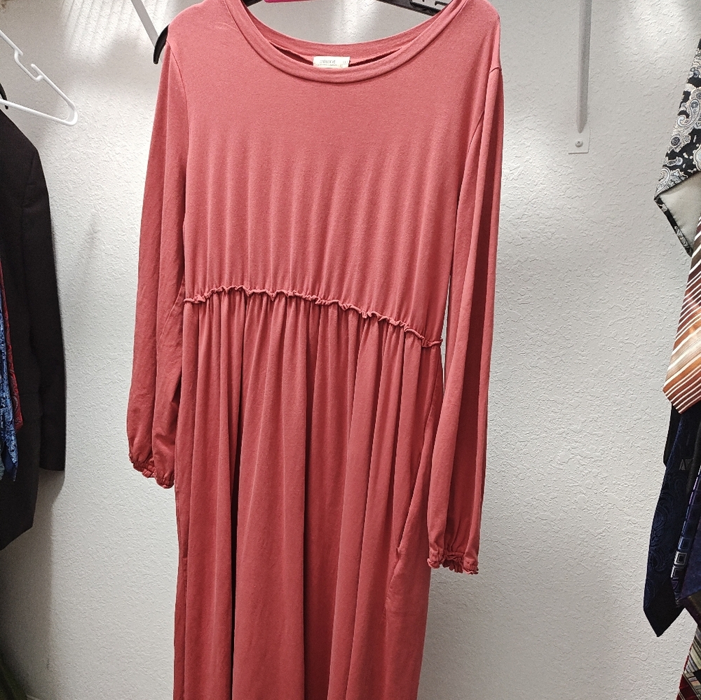 Casual Comfy Long Sleeve Dress in Dusty Mauve by Inheritco